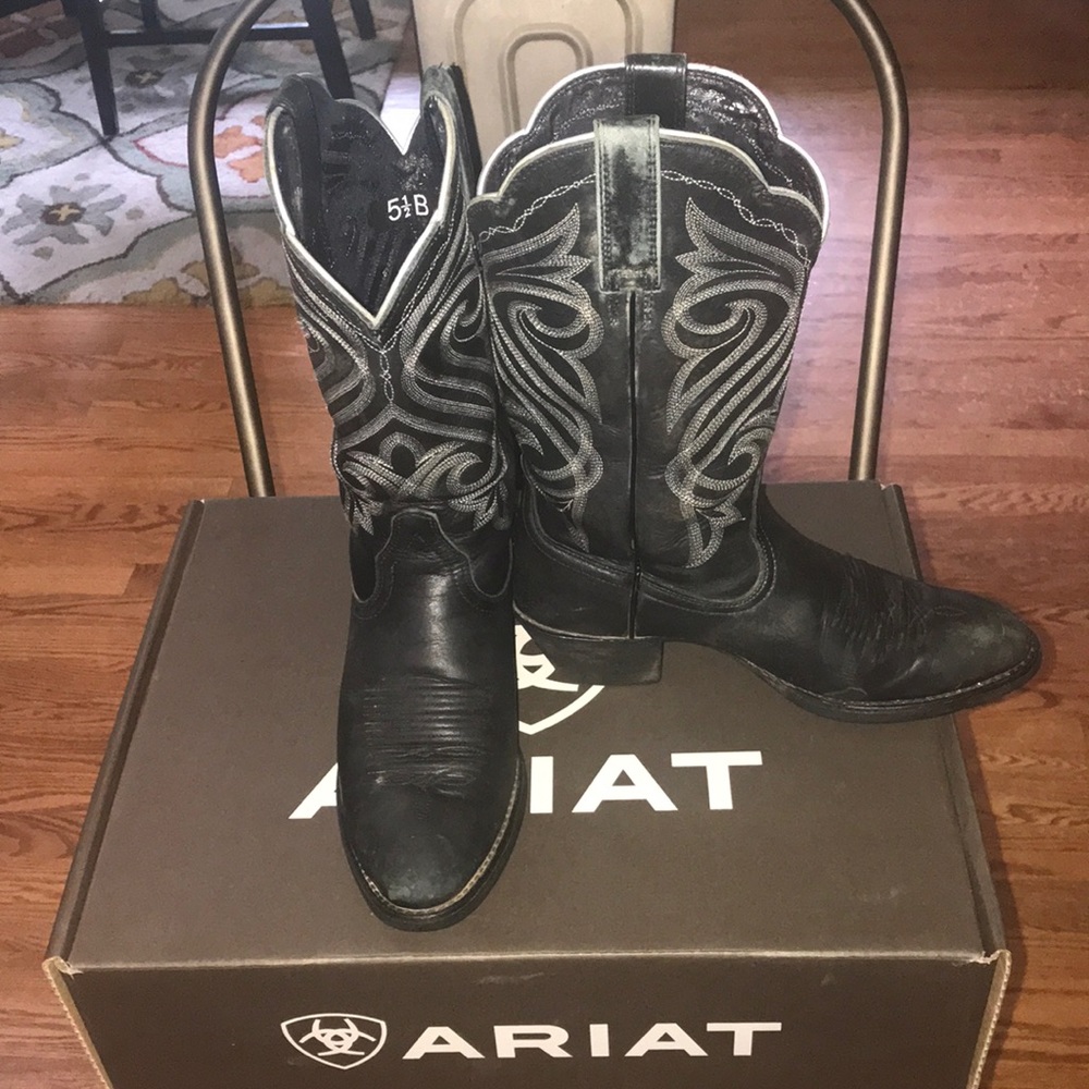 Beautifully Broken in by a Barrel Racer